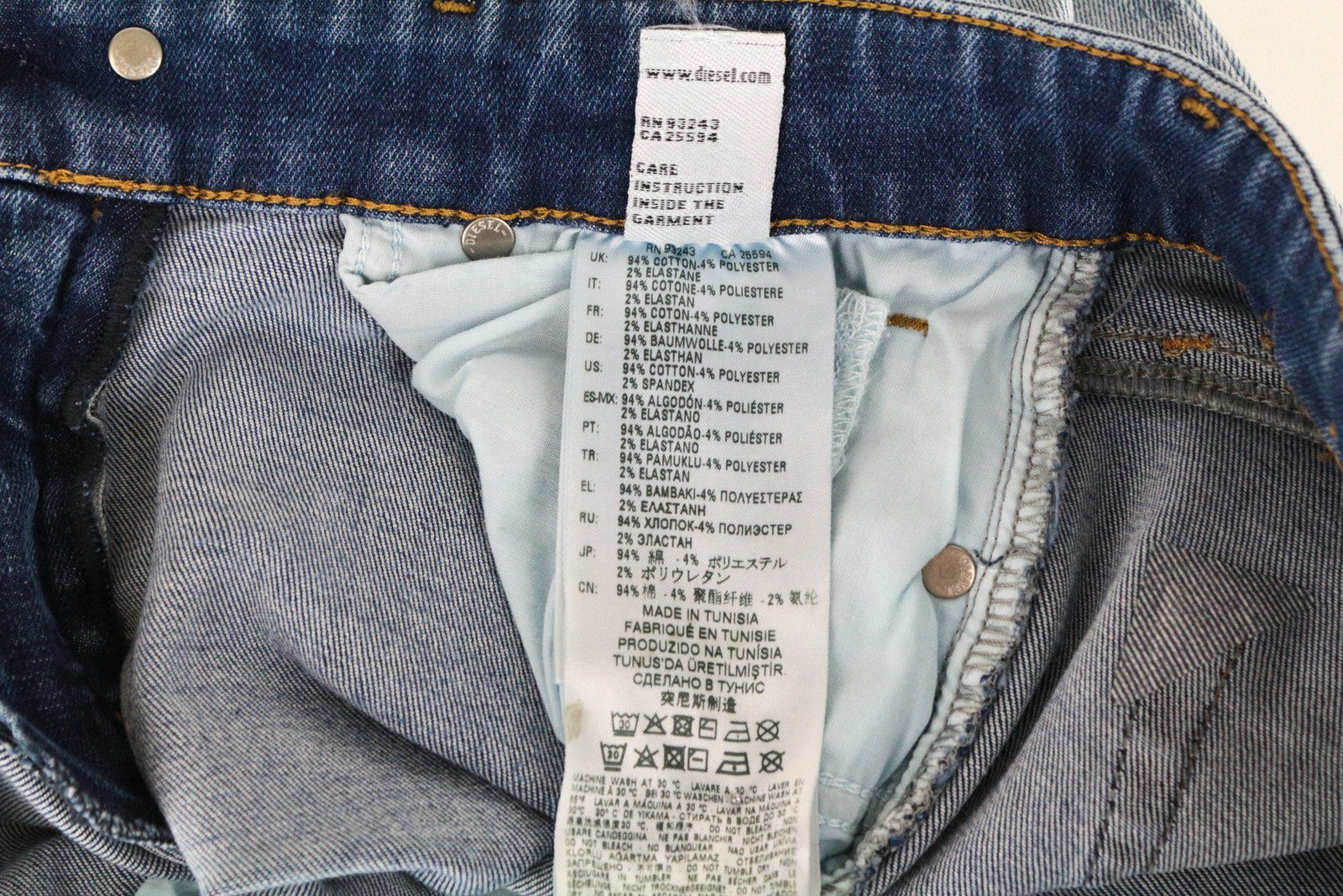 DIESEL Slandy-SP1 0090E moteriški aptempti džinsai W25/L30 itin ploni, tamprūs, mėlyni 