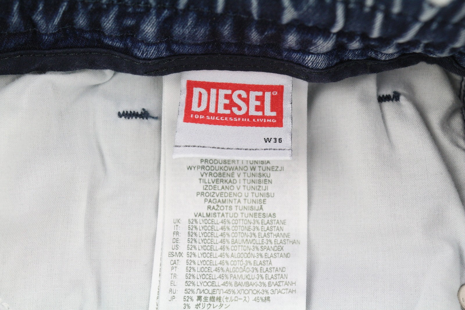 DIESEL D-Krooley Jogg 068DU vyriški džinsai W36/L32 su raišteliu juosmenyje, mėlyni, rekomenduojama kaina – 295 € 