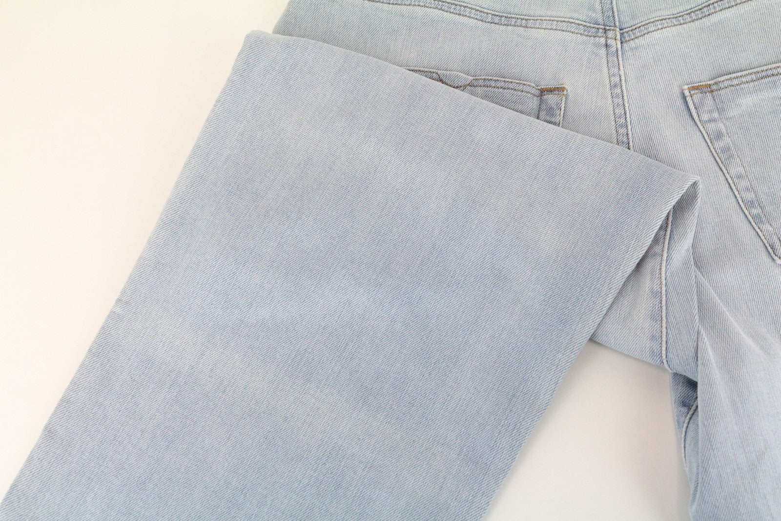 DIESEL Niclah 084RR moteriškos tiesios džinsinės kelnės W29/L32 aukštu juosmeniu, tamprios, mėlynos spalvos 