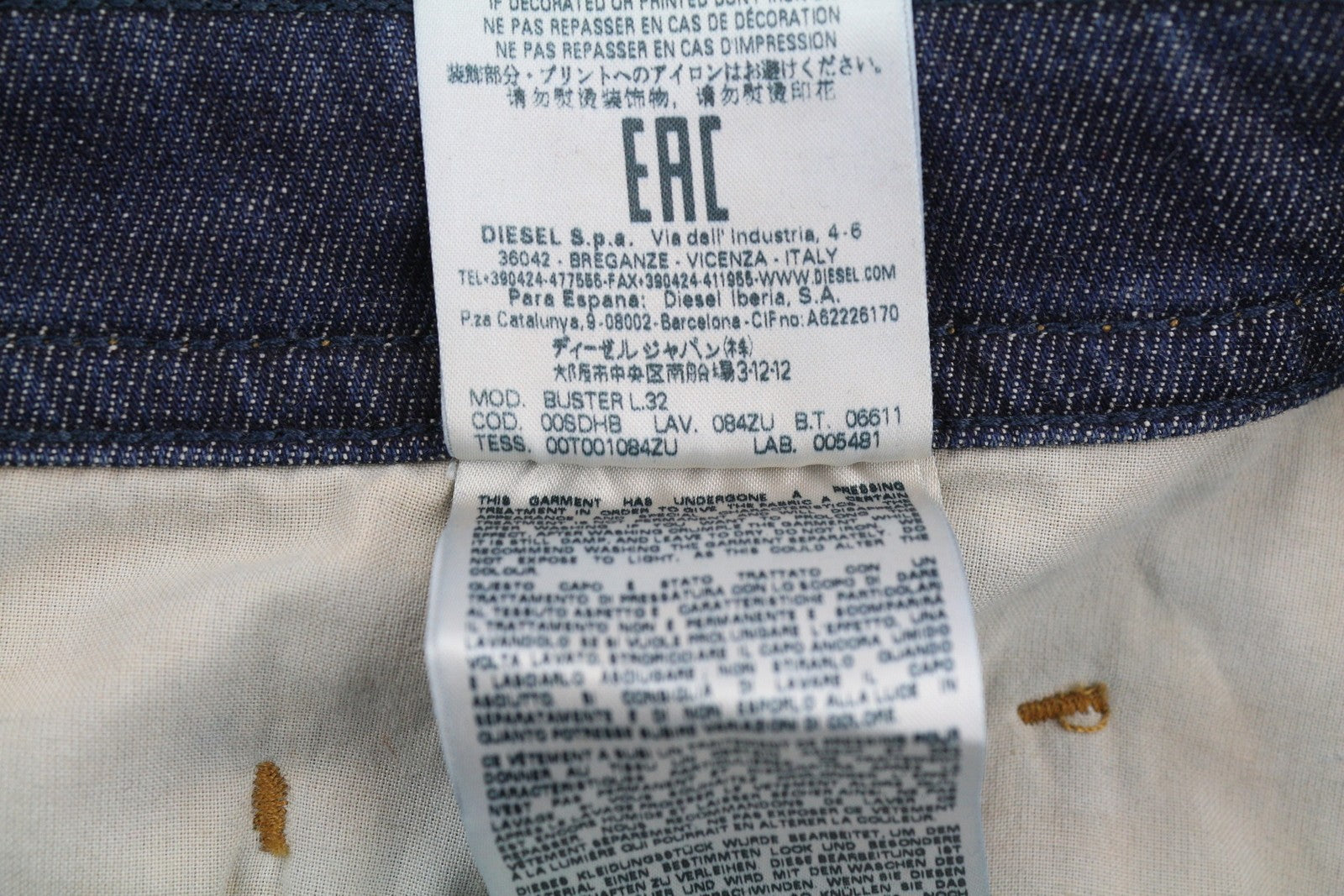 DIESEL Buster 084ZU vyriški džinsai W40/L32 Regular Slim Tapered Fit tamprūs mėlyni 