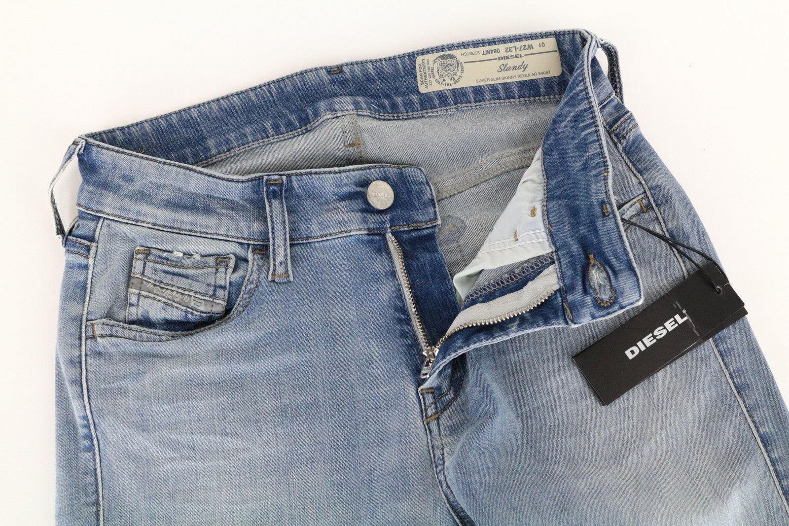 DIESEL Slandy 084MT moteriški aptempti džinsai W27/L32, dirbtinai aptempti, mėlyni 