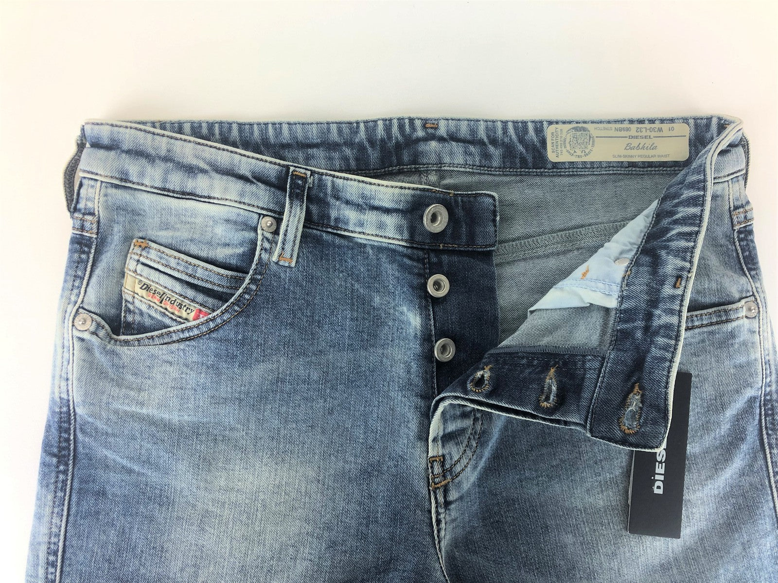 DIESEL Babhila 069BN moteriški aptempti džinsai W30/L32 mėlyni, ploni, tamprūs su sagomis