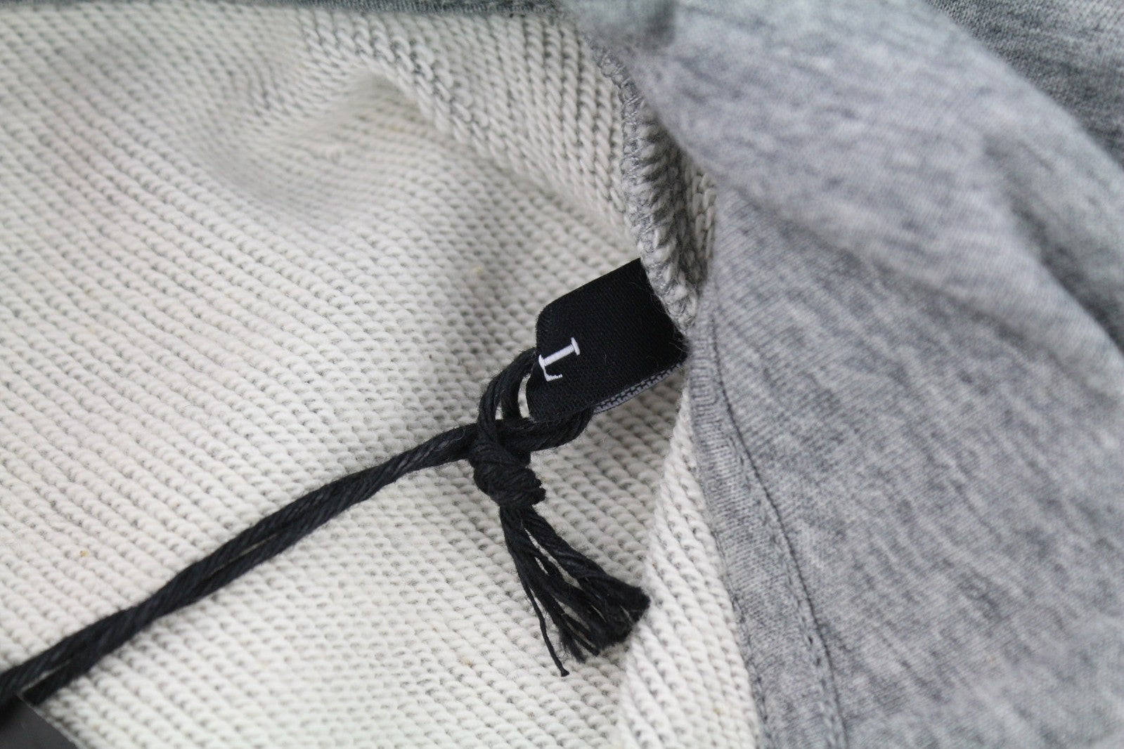 DIESEL AMST-Coarll-WT24 vyriškas džemperis su gobtuvu, L dydžio, pilkas melanžas, sportinis, 55DSL, su užtrauktuku apačioje. 