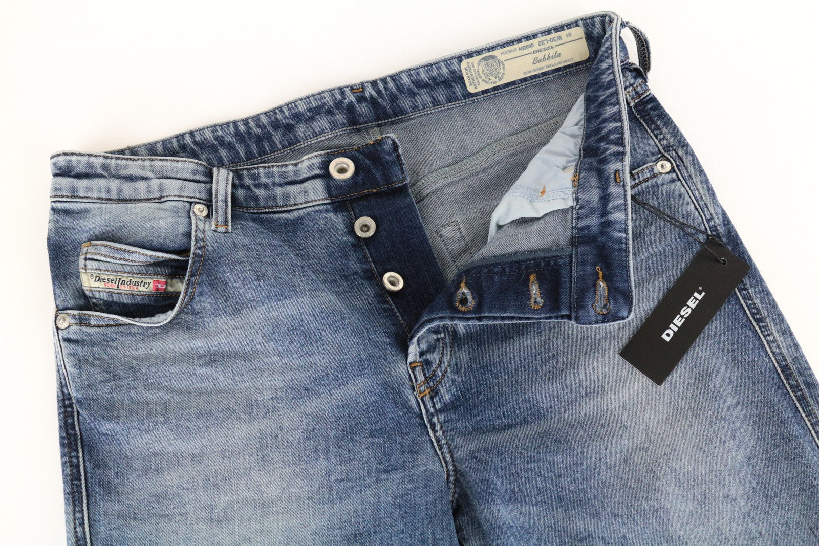 DIESEL Babhila 069BN moteriški aptempti džinsai W30/L32 šviesiai mėlyni, tamprūs, ploni 