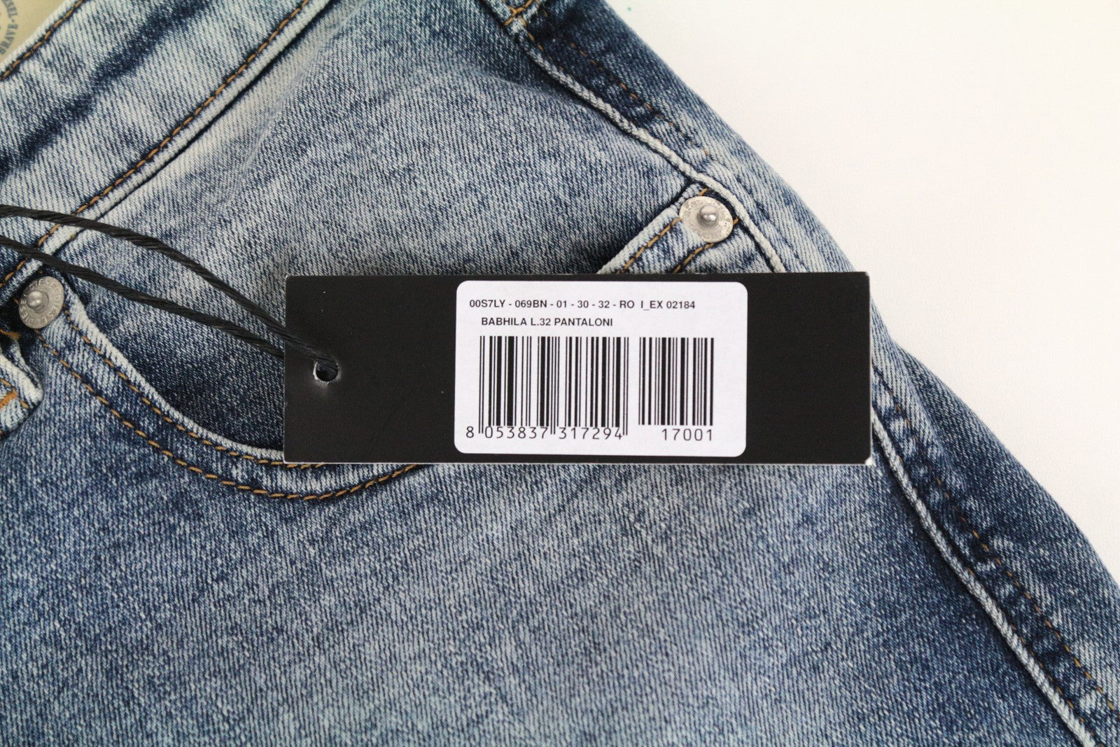 DIESEL Babhila 069BN moteriški aptempti džinsai W30/L32 išblukintos mėlynos spalvos ploni tamprūs džinsai su sagomis 
