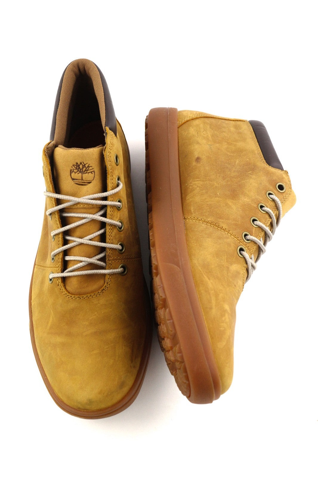 TIMBERLAND A2DSC vyriški batai, 43,5/44,5 cm, rudi, sendinto stiliaus, vandeniui atsparūs, medienos džiovinimo efektai.