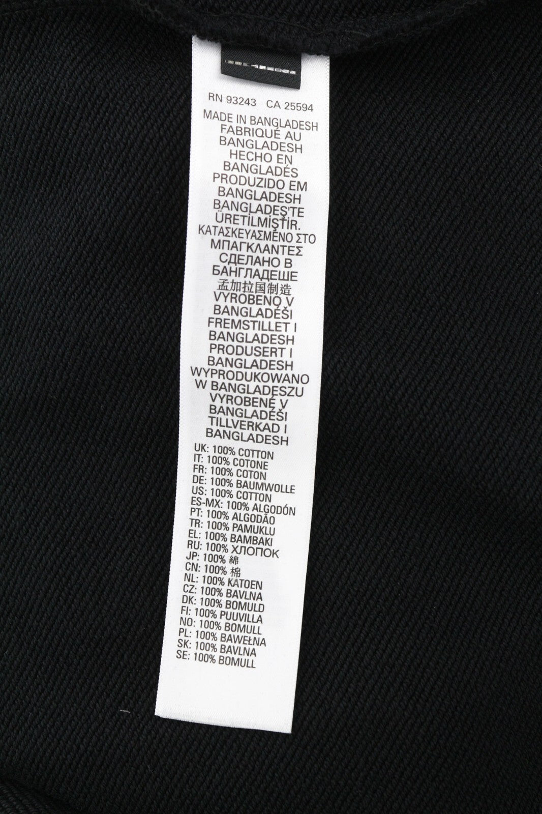 DIESEL D-Ilse-TR moteriška suknelė 2XS juoda ilgomis rankovėmis su gobtuvu priekyje su logotipu, rekomenduojama kaina – 160 € 