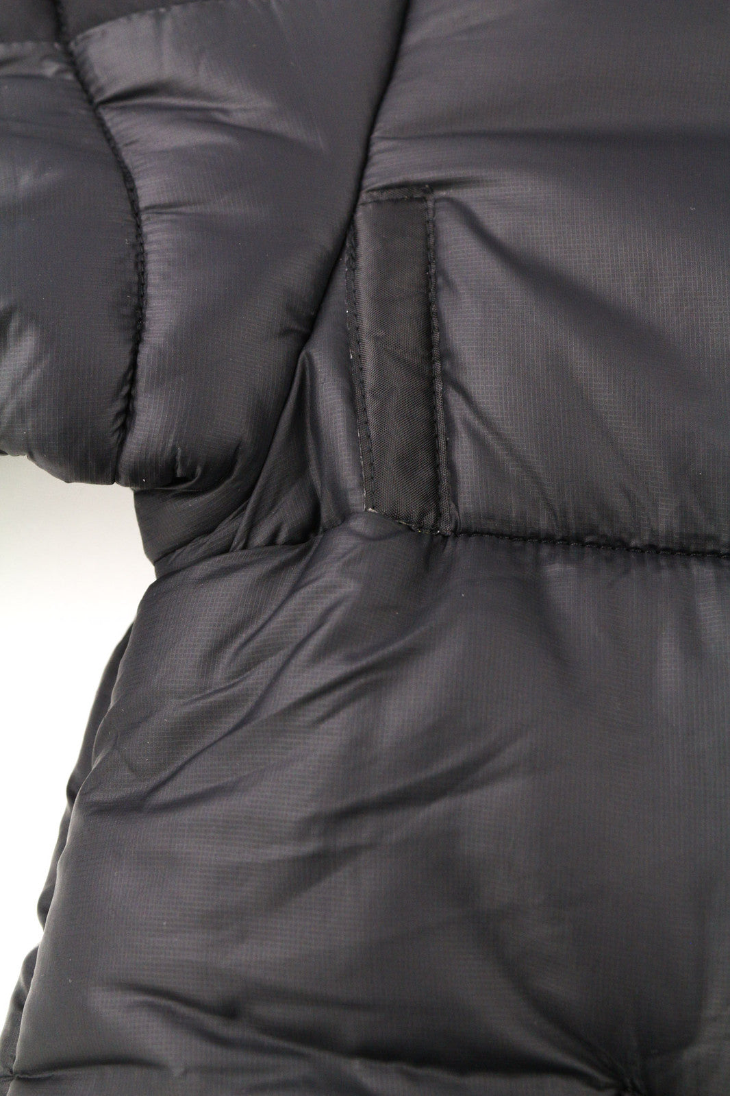 THE NORTH FACE Himalayan Insulated vyriška striukė M, juoda, dygsniuota, su pamušalu, žieminė, su logotipu 