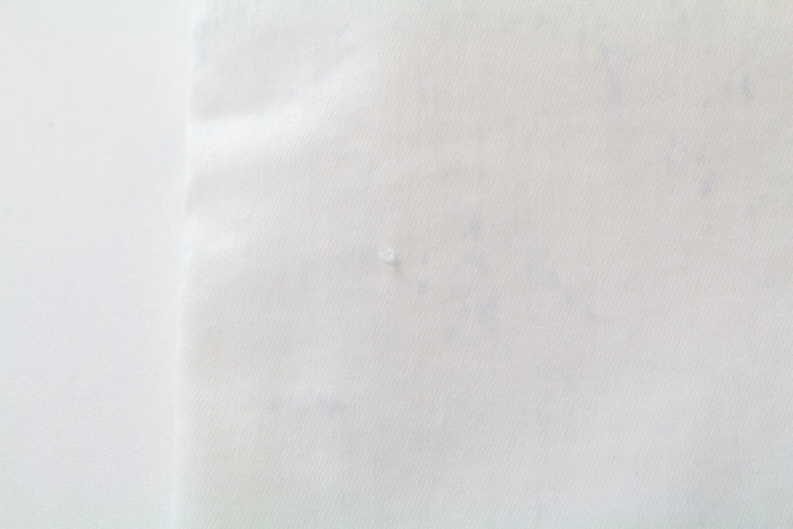 DIESEL Skinzee-Low-Zip 0682Y W27/L32 balkšvos spalvos aptempti, tamprūs moteriški džinsai 