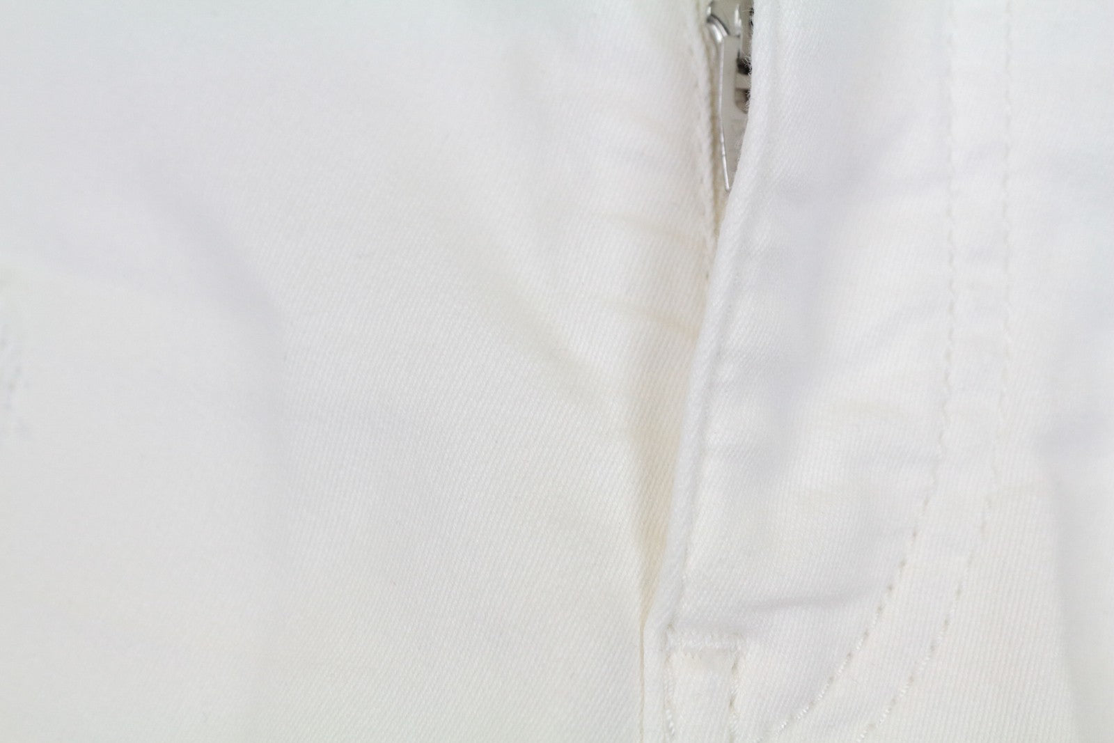 DIESEL Rizzo-NE 0672D W25 balti medvilniniai tamprūs Jogg Slim Fit moteriški džinsai 