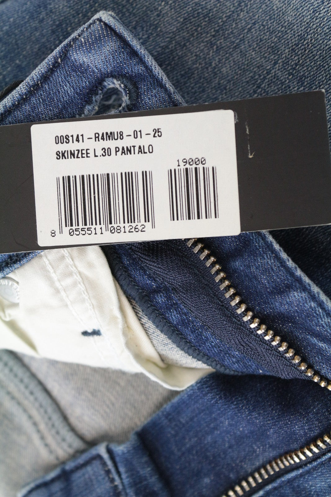 DIESEL Skinzee R4MU8 W25/L30 mėlyni aptempti džinsai moterims, ploni medvilniniai tamprūs džinsai