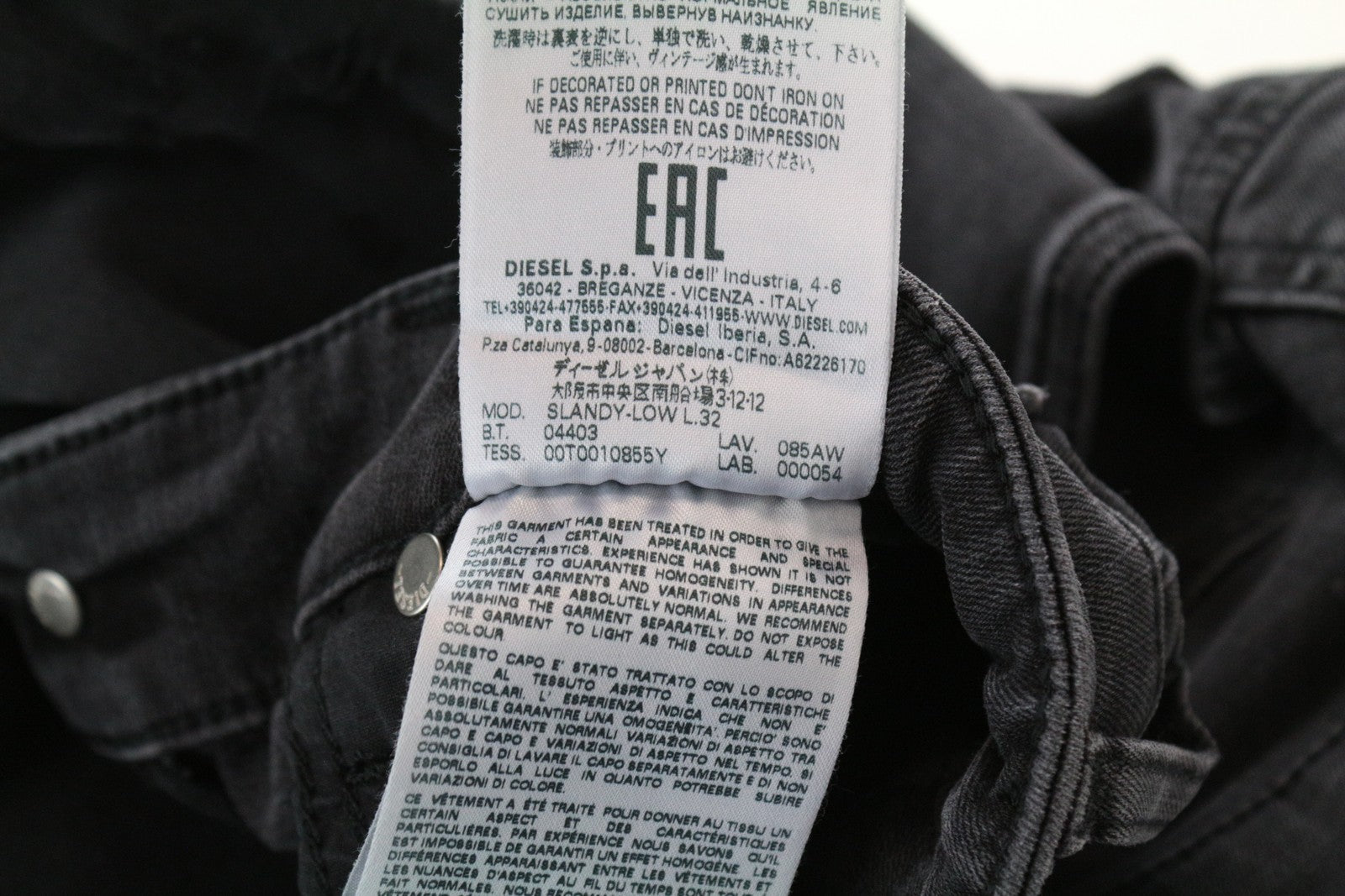 DIESEL Slandy-Low 085AW W25/L32 Skinny Super Slim Fit tamprūs pilki moteriški džinsai 