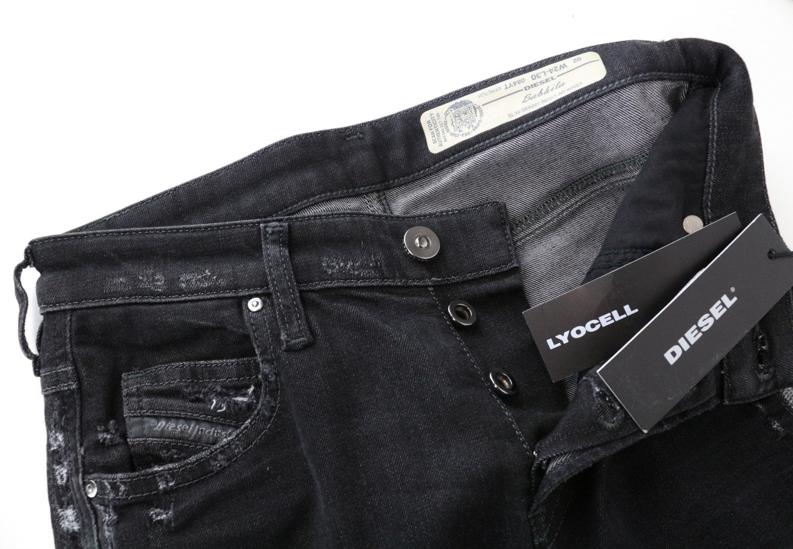 DIESEL Babhila 084YT W24/L30 pilki medvilniniai ploni, aptempti moteriški džinsai 