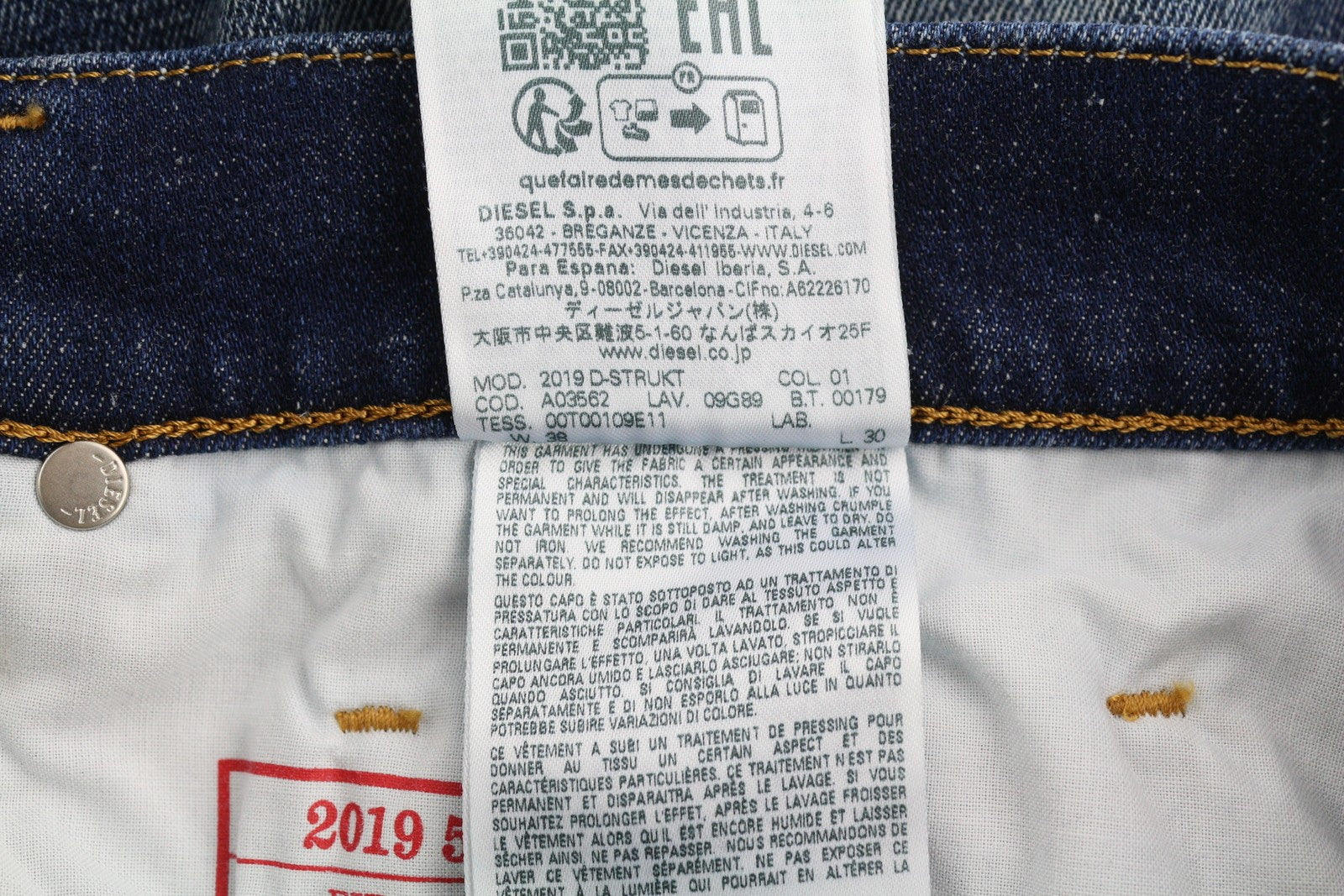 DIESEL 2019 D-Strukt 09G89 vyriški džinsai W38/L30 Slim mėlyni plėšyti džinsai RMK 325 € 