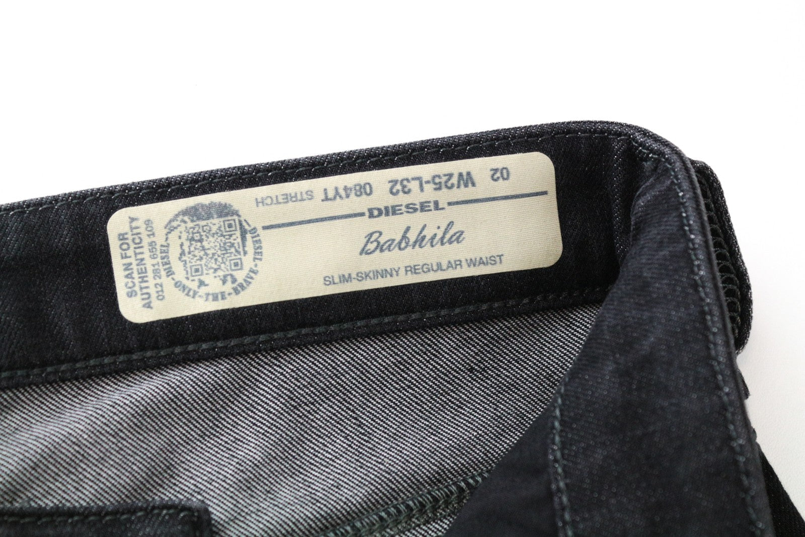 DIESEL Babhila 084YT W25/L32 pilki, ploni, tamprūs, medvilniniai moteriški džinsai 