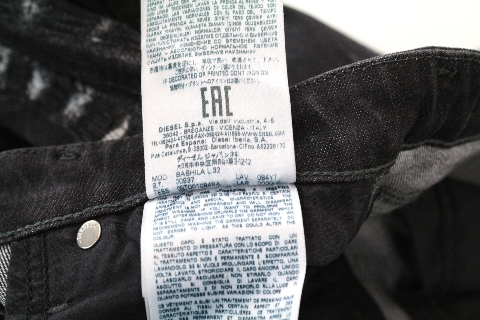 DIESEL Babhila 084YT W25/L32 tamprūs pilki medvilniniai aptempti moteriški džinsai 