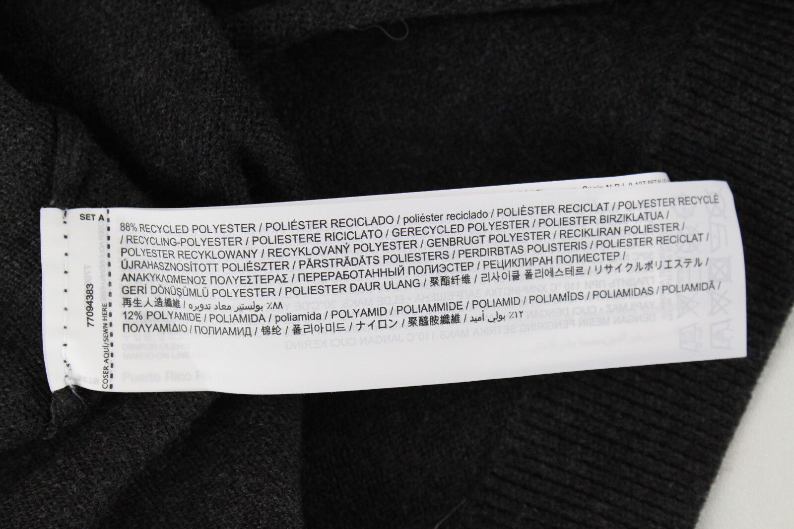 Mango vaikų mergaičių megztinis, 8 metų, tamsiai pilkas, megztinis su raukiniais ant pečių. 