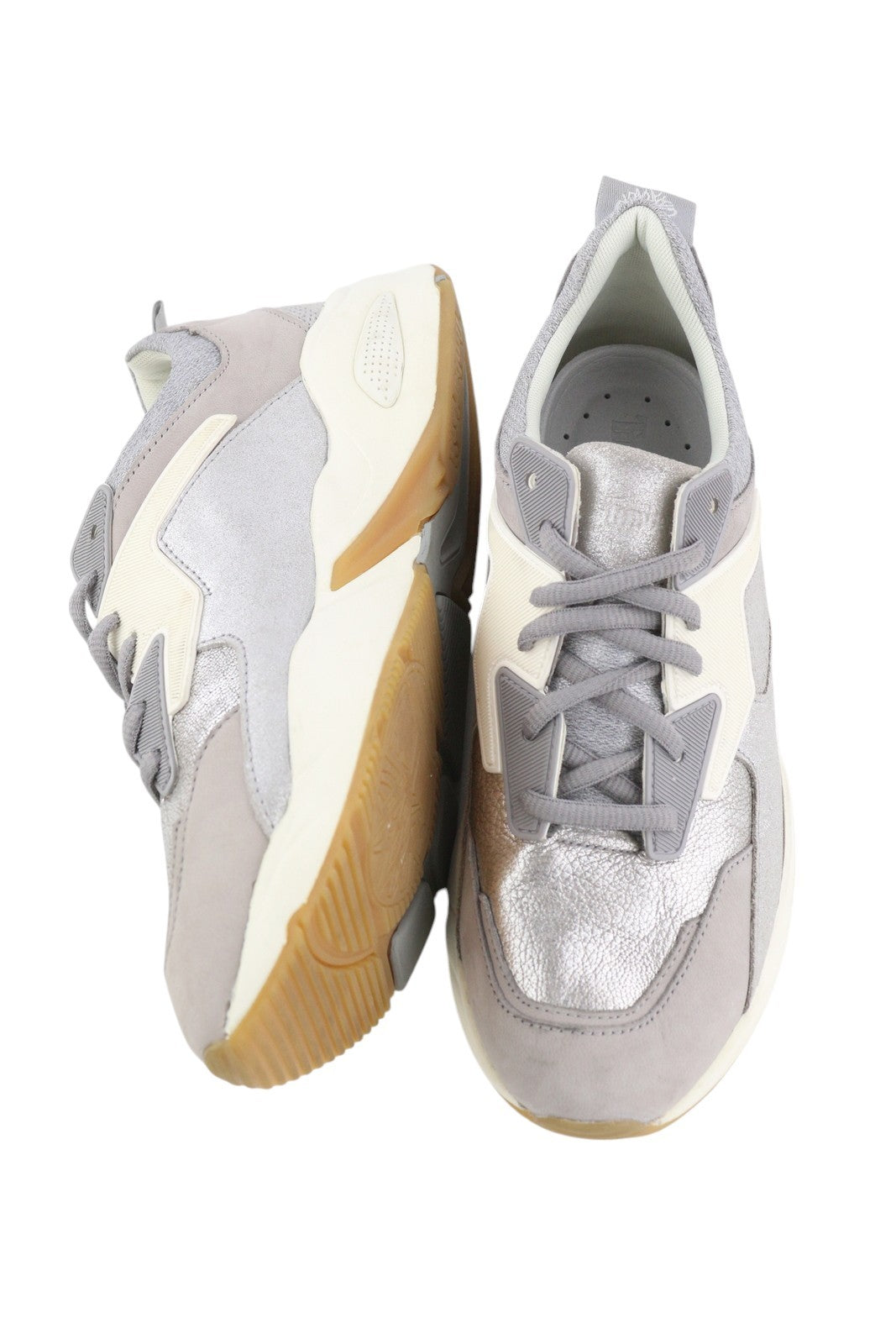 TIMBERLAND A1Y7J moteriški sportbačiai, 38 dydžio, pilkos odos, blizgantys, migdolų spalvos noseliai. 