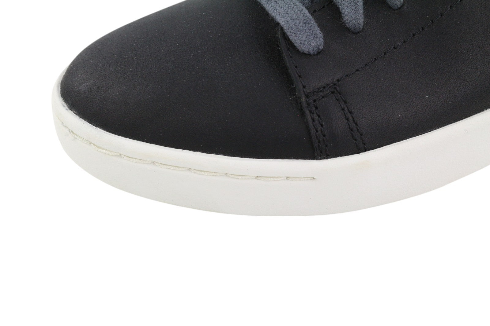 TIMBERLAND A267Z moteriški sportbačiai, 37 dydžio, juodos odos, migdolų nosimis, suvarstyti. 