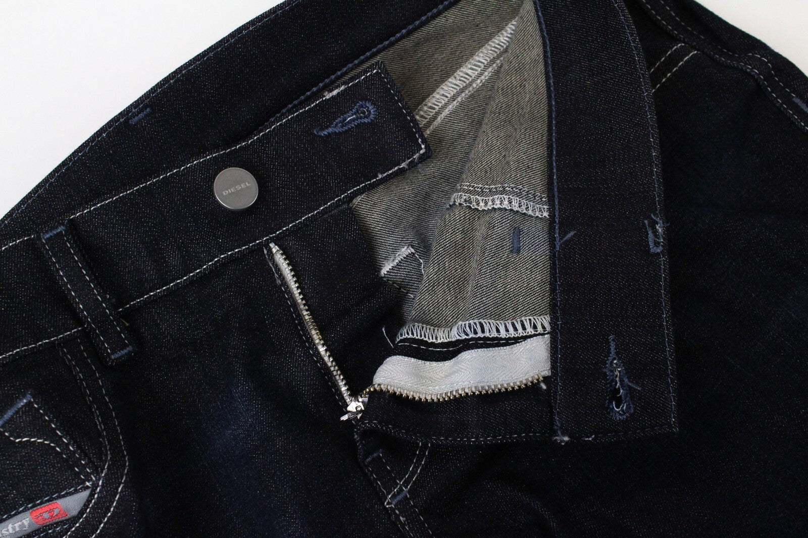 Diesel Livier-S 084QI moteriški džinsai W29 tamsiai mėlyni, aptempti, tamprūs užtrauktukai 