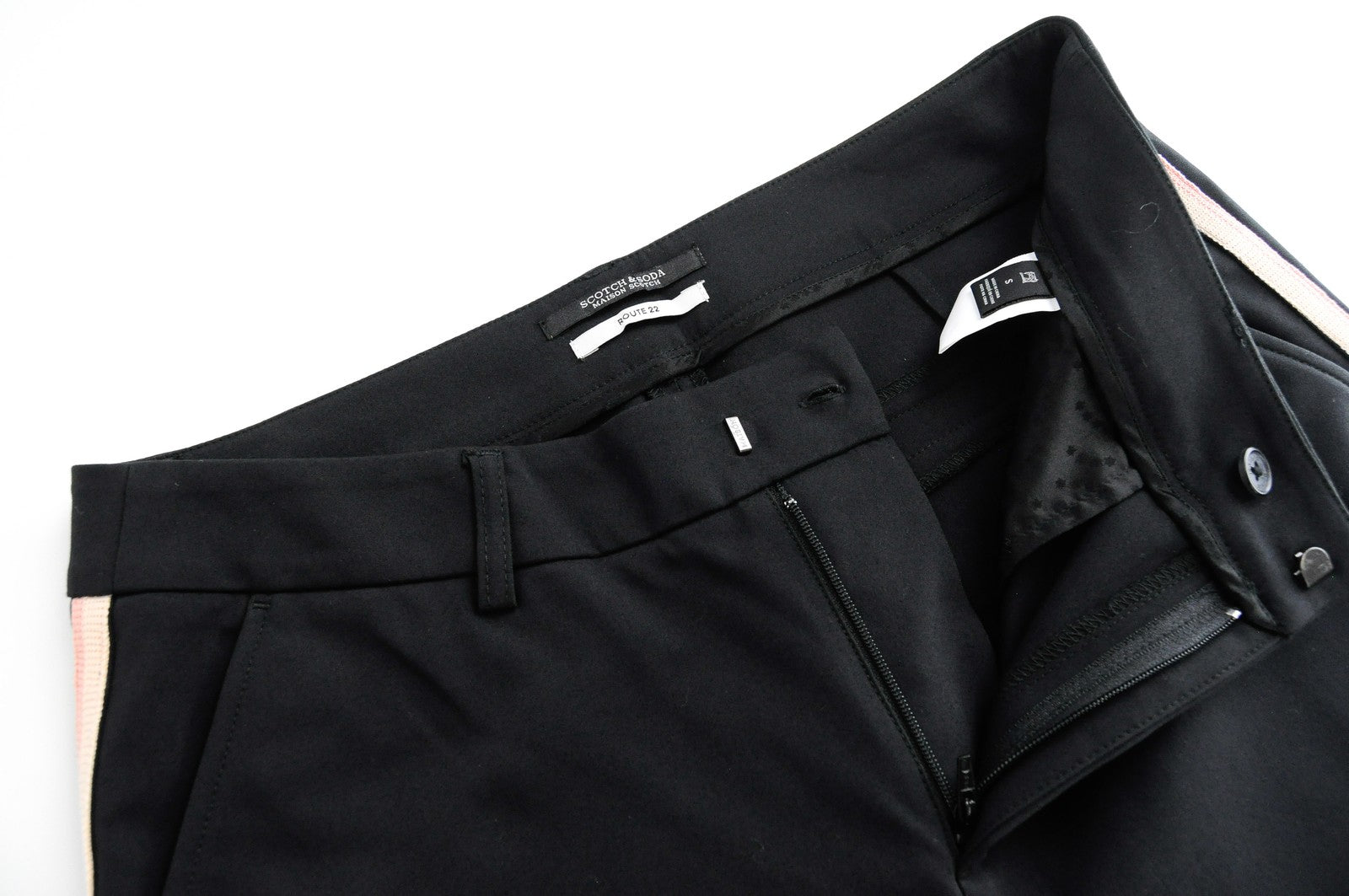 MAISON SCOTCH moteriškos kelnės S, juodos šoninės juostelės, klasikinio stiliaus, su kišenėmis 