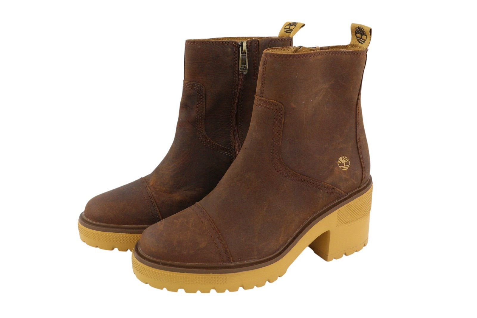 TIMBERLAND A25BV moteriški aulinukai, rudi, odiniai, 39/40 dydžio, su kulniuku, sendinto stiliaus, vidutinio aukščio. 