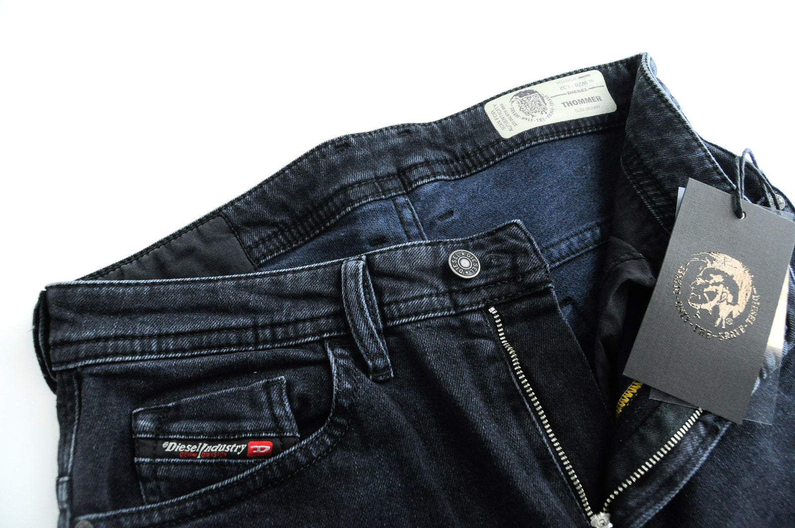 DIESEL Thommer 084NK W28 L32 Slim Skinny Vyriški džinsai Tamsiai mėlyni tampriai 