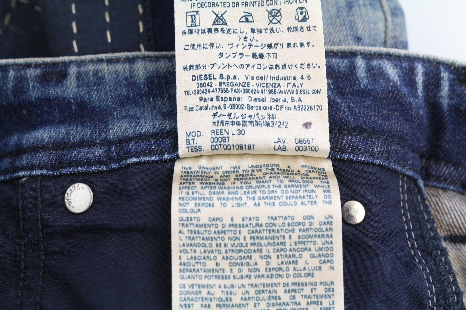 DIESEL Reen 0855T moteriški džinsai W26/L30 Straight Regular riboto leidimo su pataisymais 