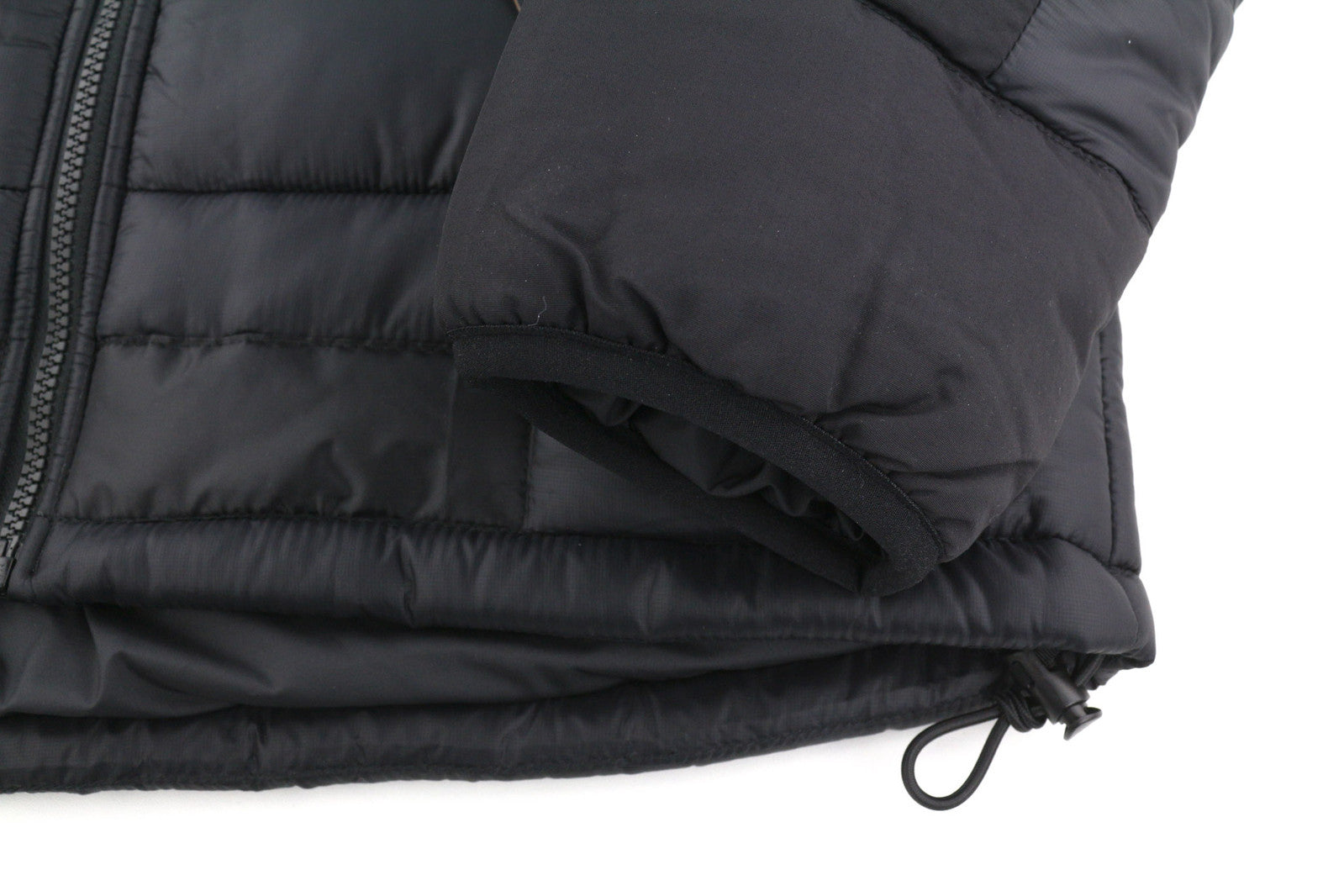 THE NORTH FACE Himalayan Insulated moteriška striukė S, juoda, dygsniuota, su užtrauktuku 