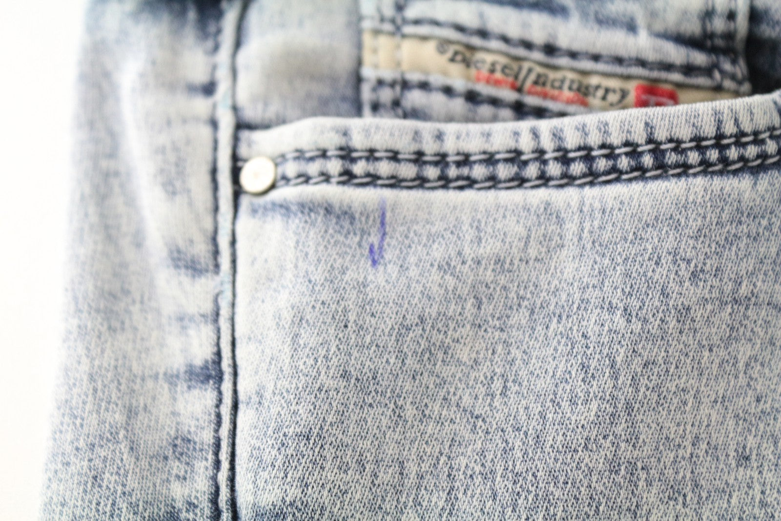 DIESEL Doris-Ne 0672C W26 Jogg Slim Skinny Light Blue Stretch Denim Women's