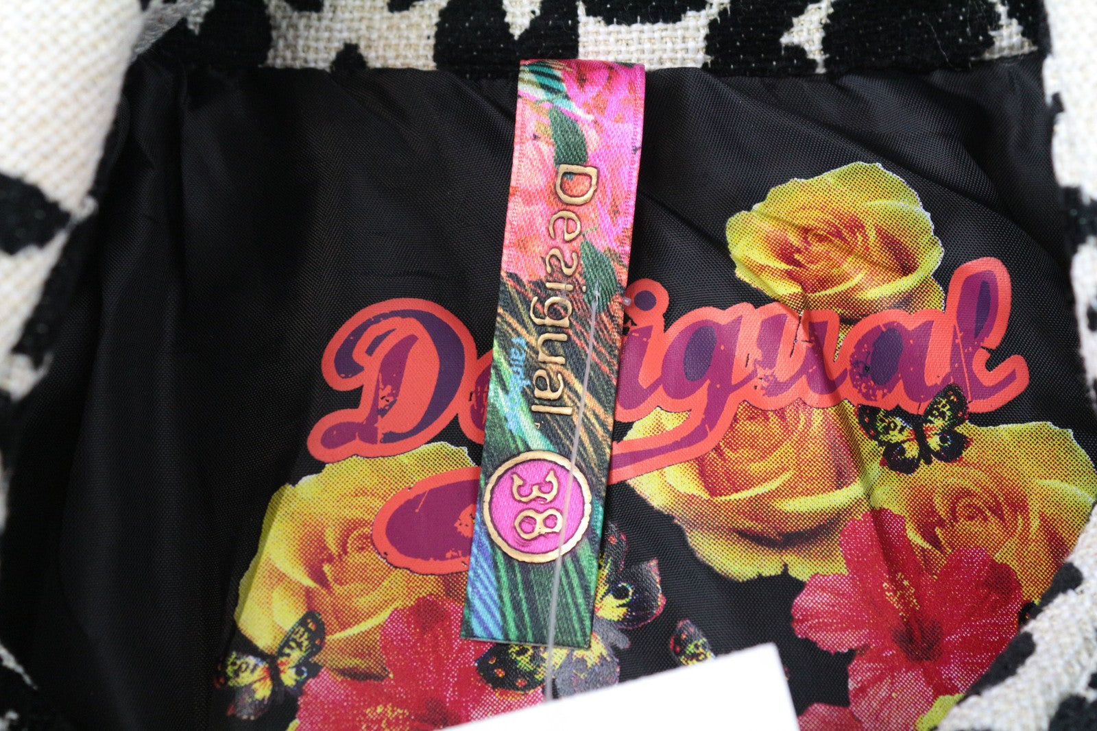 DESIGUAL EU38 Damask Jacquard moteriškas baltas dizainerio paltas, dviejų spalvų 