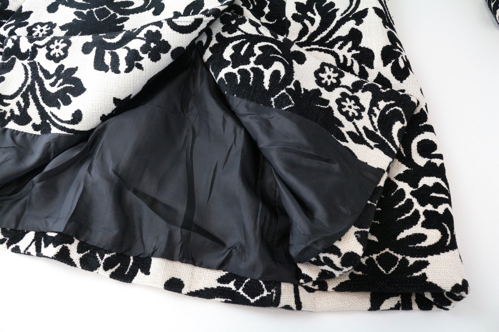 DESIGUAL EU38 Damask Jacquard moteriškas baltas dizainerio paltas, dviejų spalvų 