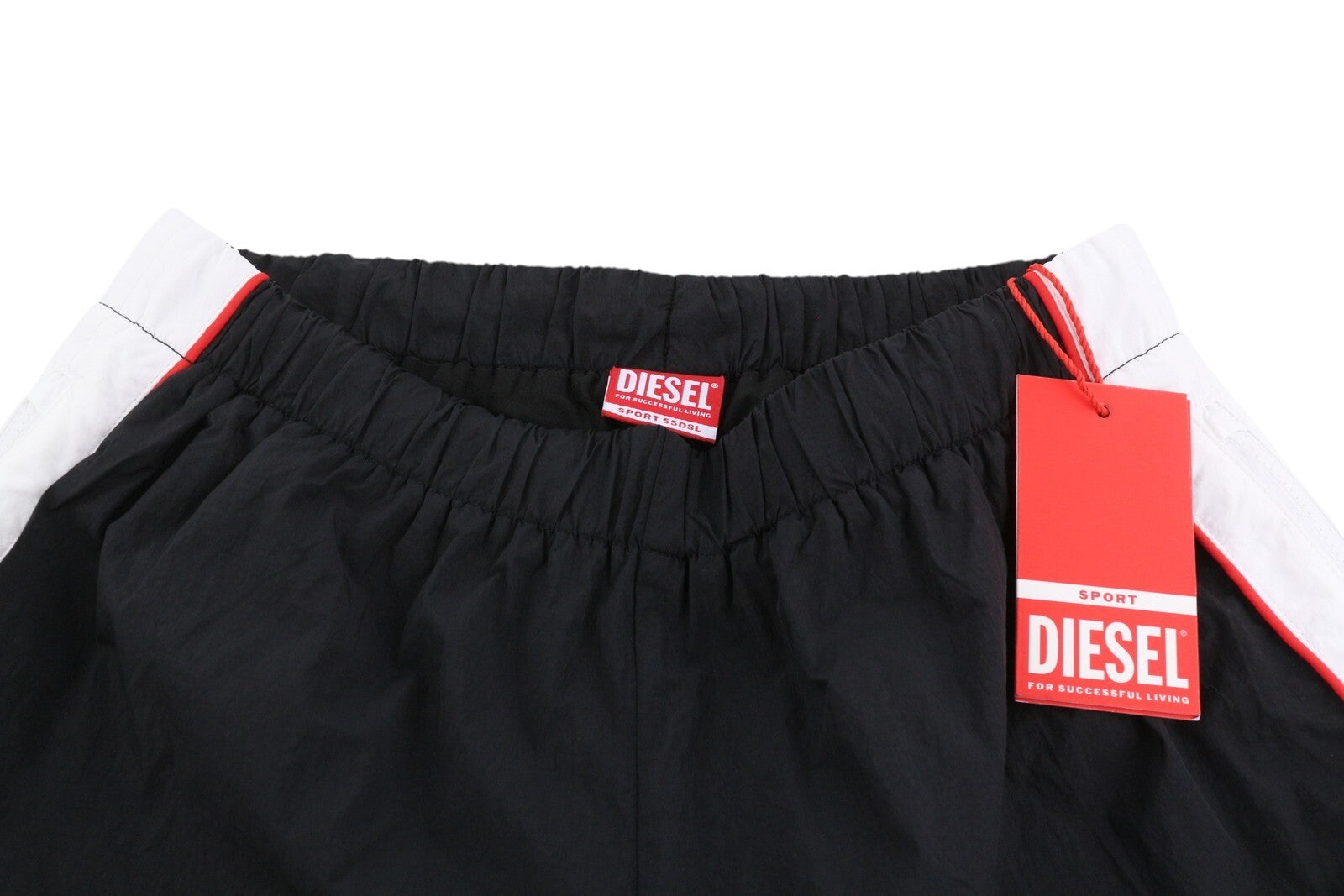 DIESEL Awwb-Eicy-Wt 12 moteriški šortai L, juodi, su elastingu juosmeniu, pamušalu. RMK 90 €. 