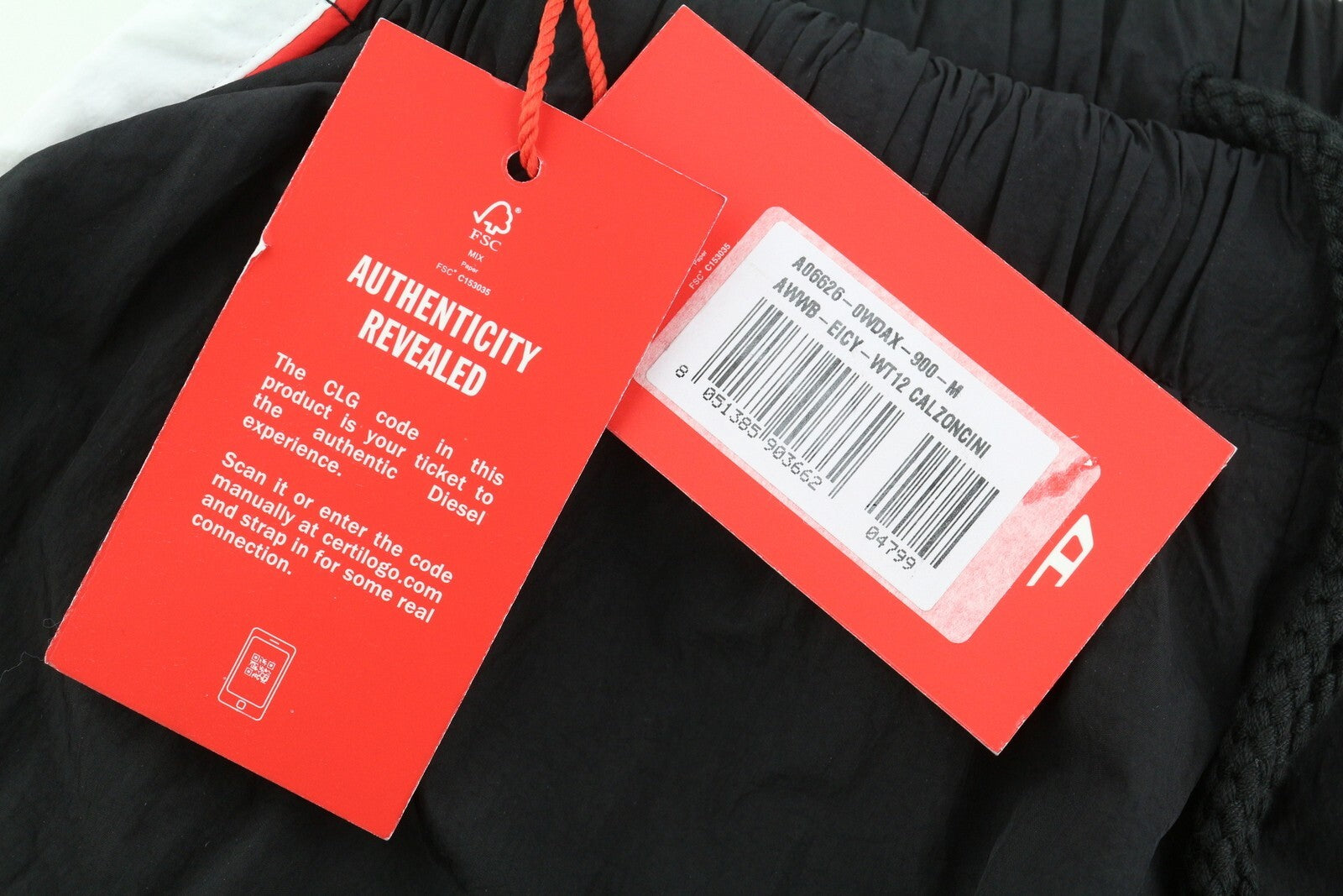 DIESEL Awwb-Eicy-Wt 12 moteriški šortai L, juodi, su elastingu juosmeniu, pamušalu. RMK 90 €. 