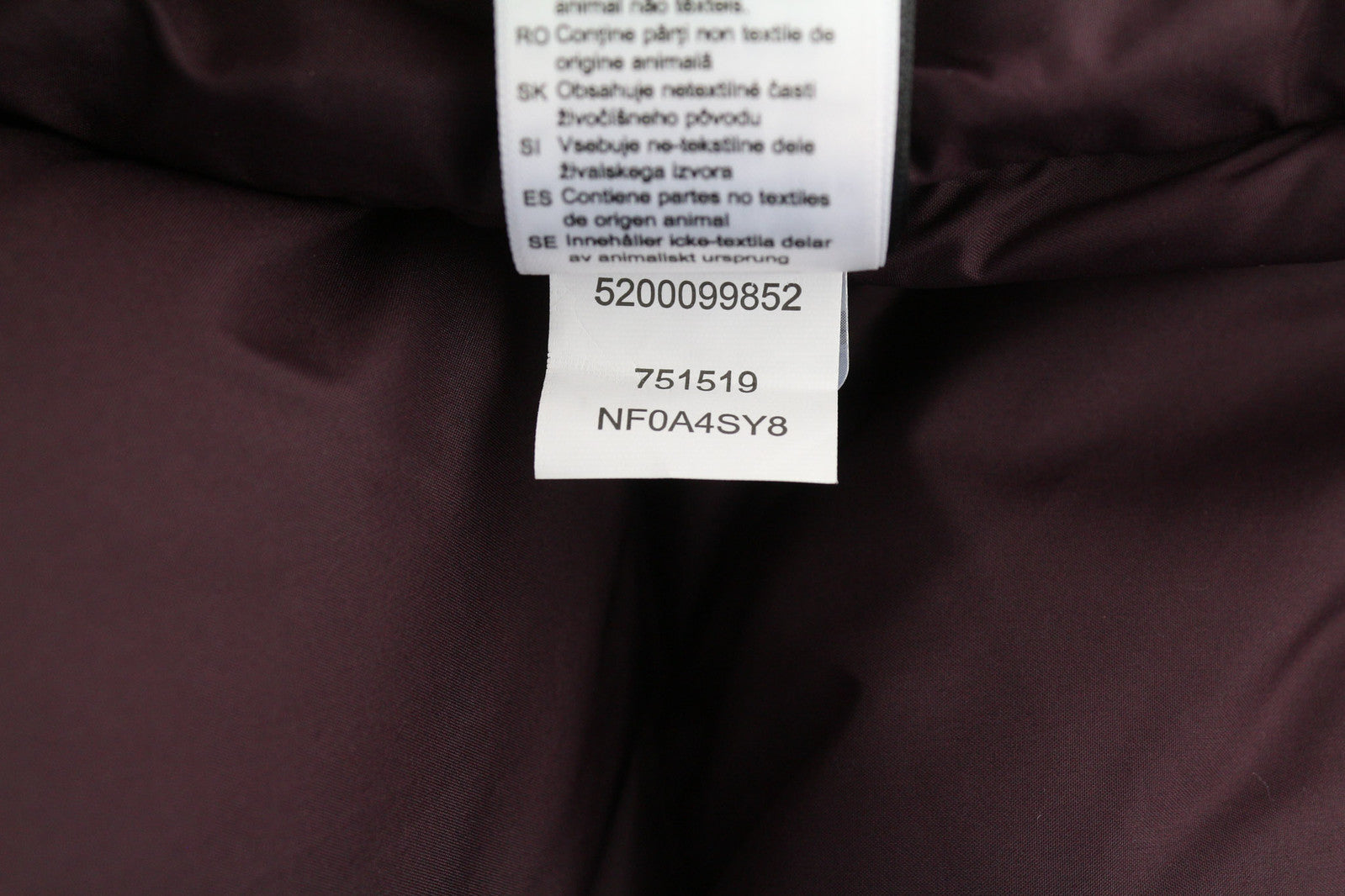 THE NORTH FACE Box Canyon moteriška striukė L 550 pūkinė, izoliuota, dygsniuota, bordo spalvos 