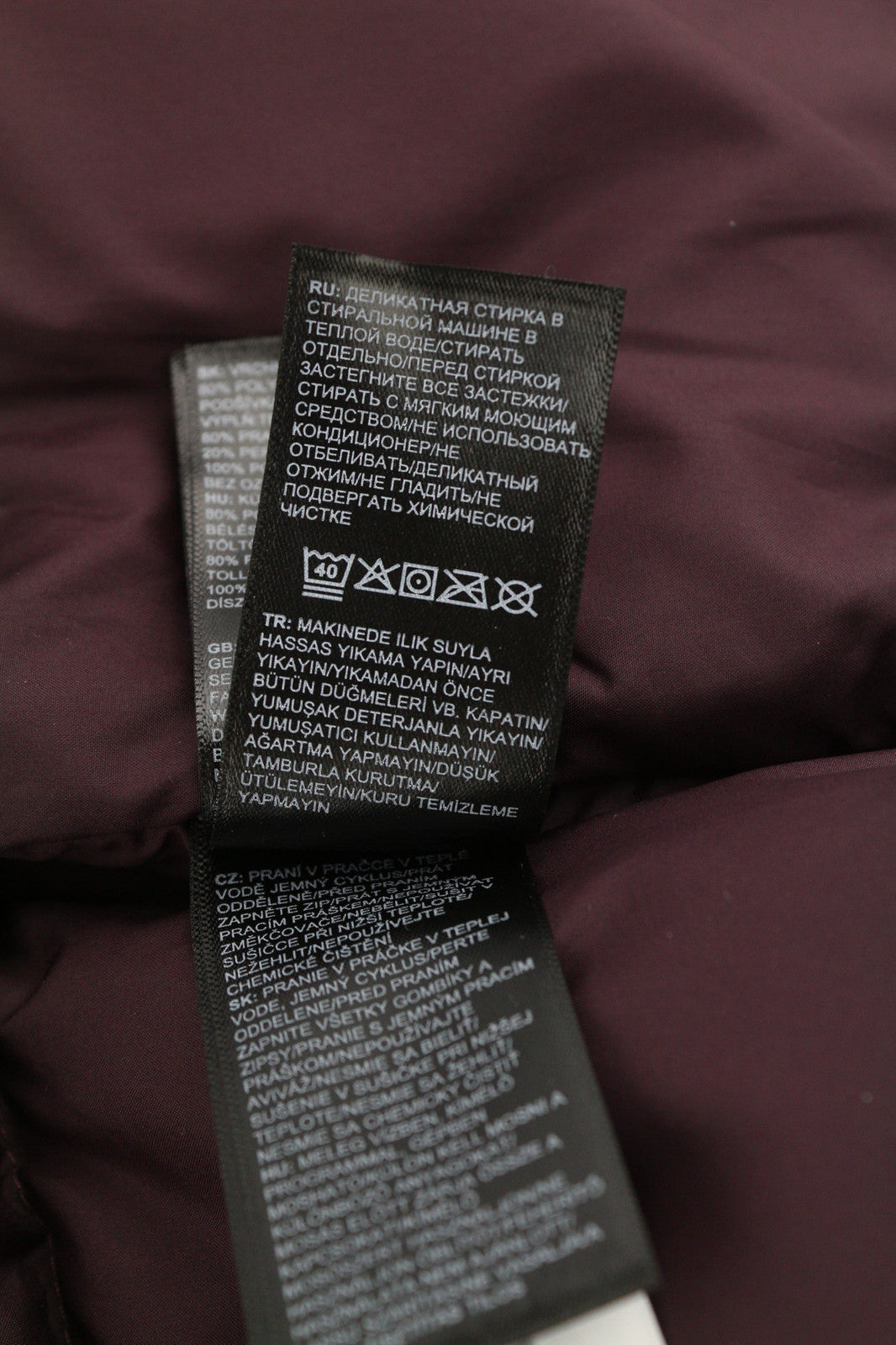 THE NORTH FACE Box Canyon moteriška striukė L 550 pūkinė, izoliuota, dygsniuota, bordo spalvos 