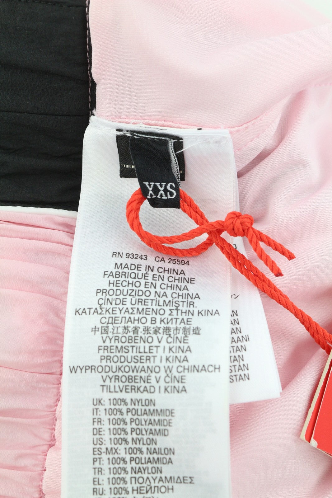 DIESEL Awwb-Eicy-Wt 12 moteriški šortai, 2XS, rožiniai, su elastingu juosmeniu, pamušalu ir logotipu, rekomenduojama kaina – 90 € 