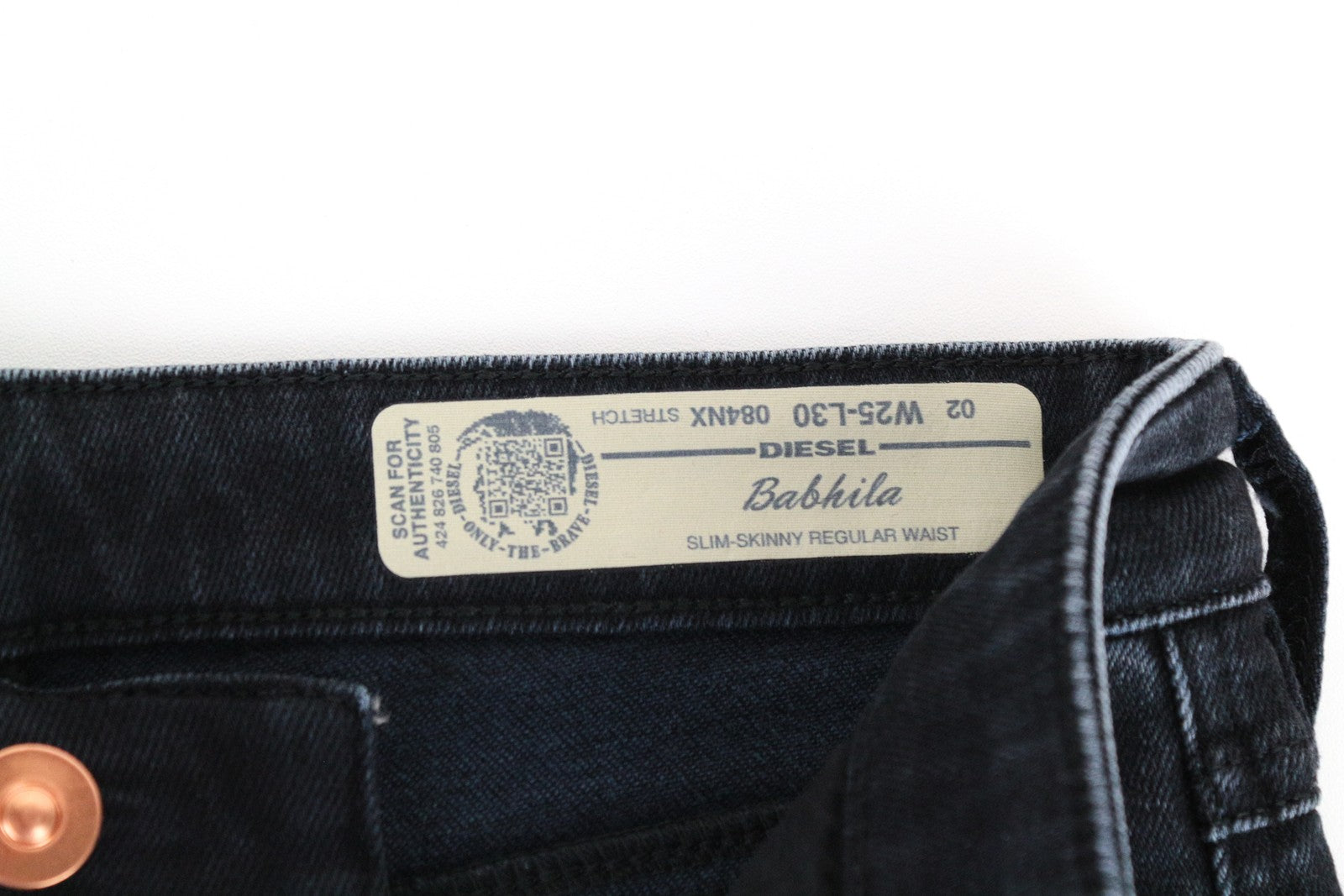 DIESEL Babhila 084NX W25 L30 moteriški mėlyni medvilniniai tamprūs džinsai Slim Skinny Fit 