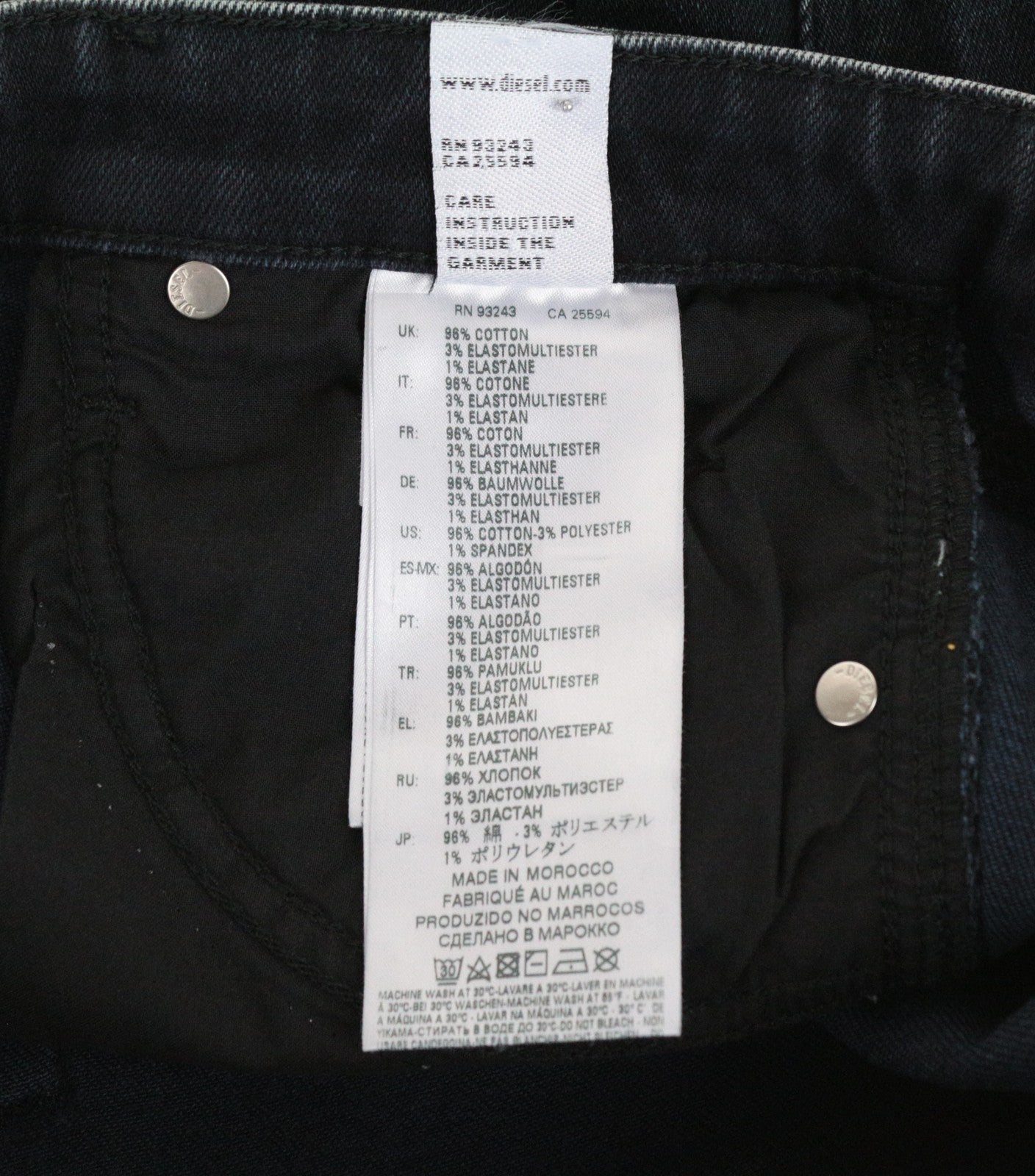 DIESEL Babhila 084NX W26 L34 moteriškos mėlynos trumpintos džinsinės kelnės, plonos, aptemptos, medvilninės 