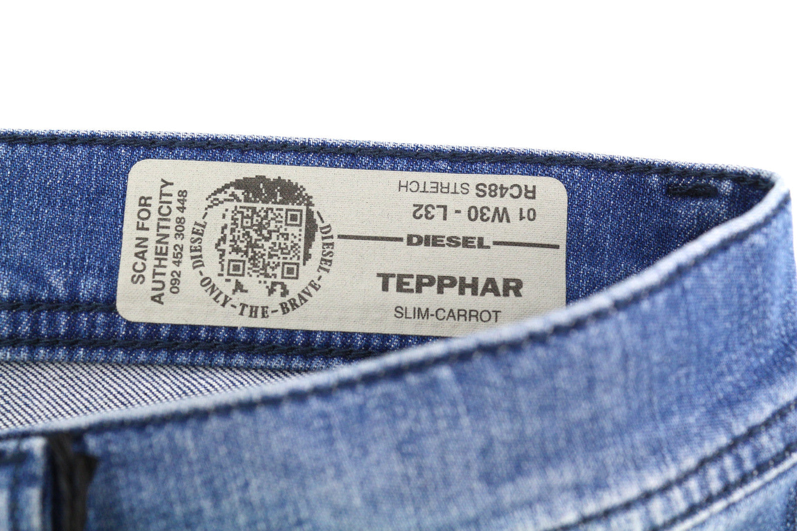 DIESEL Tepphar RC48S vyriški džinsai W30/L32 Slim Carrot Stretch, gelsvai mėlyni 
