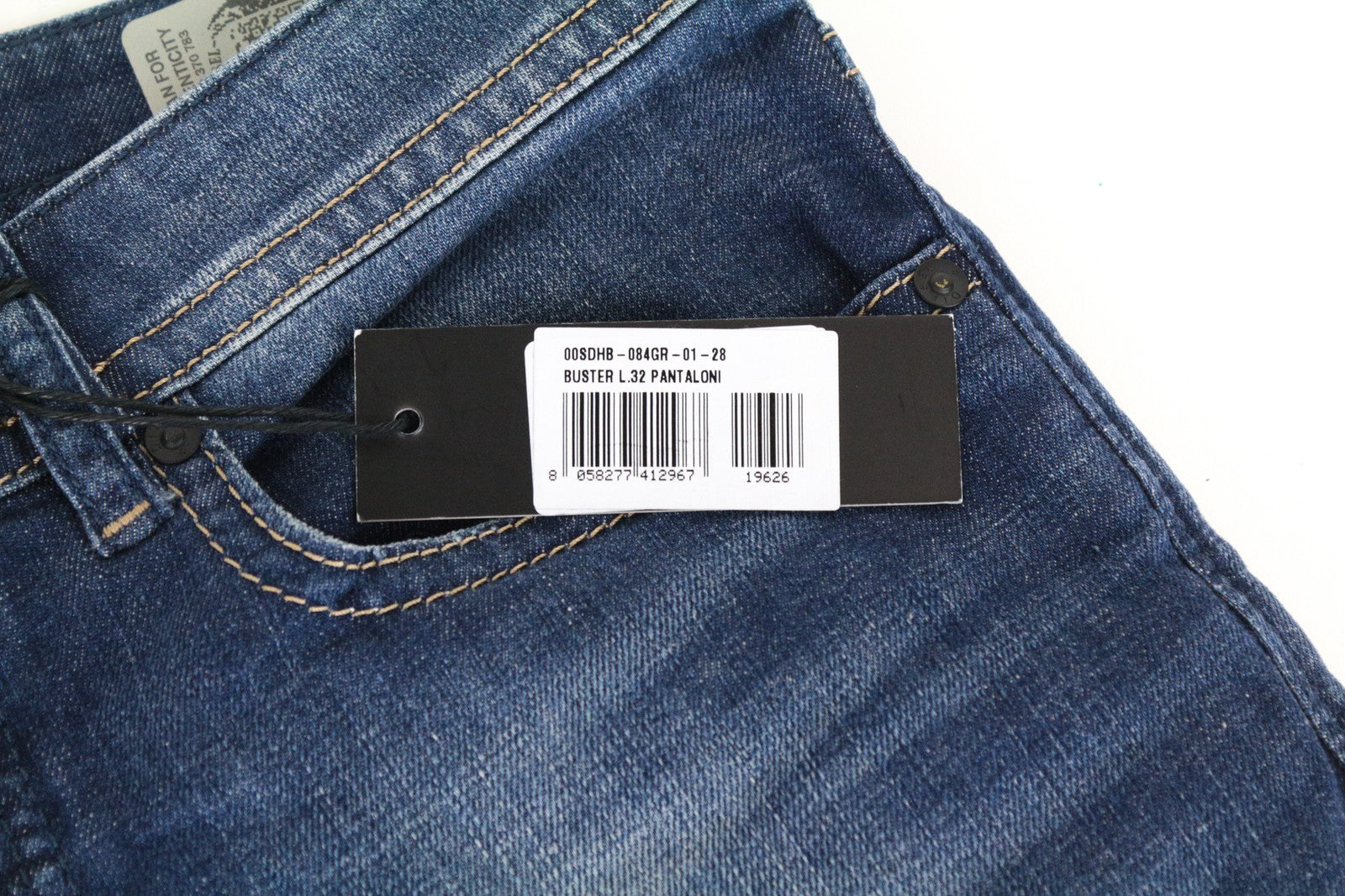DIESEL Buster 084GR W28 L32 vyriški mėlyni ploni siaurėjantys medvilniniai džinsai 