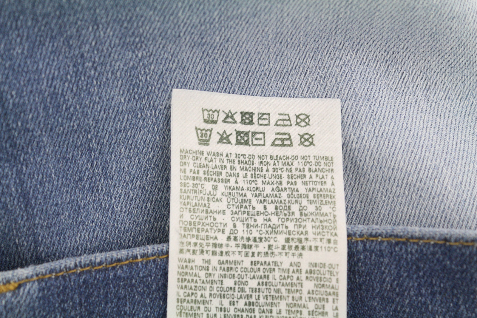 DIESEL D-Mihtry 009NF vyriški džinsai W30/L30 tiesūs, tamprūs, su sagomis, skalbti džinsai 