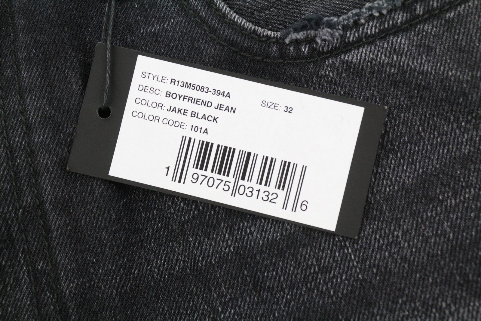R13 Boyfriend vyriški džinsai, 32" Jake juodi, skalbto džinso, su užtrauktuku ir kišenėmis. 