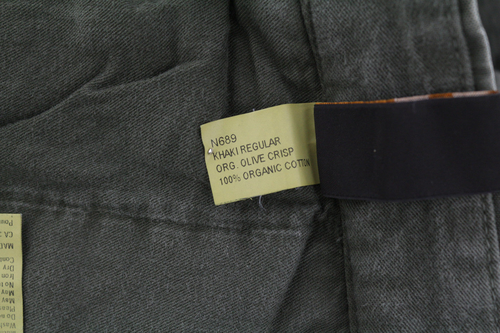 NUDIE JEANS Khaki spalvos įprastos vyriškos kelnės W30/L34 ekologiškų alyvuogių spalvos traškios sagomis užsegamos kelnės 