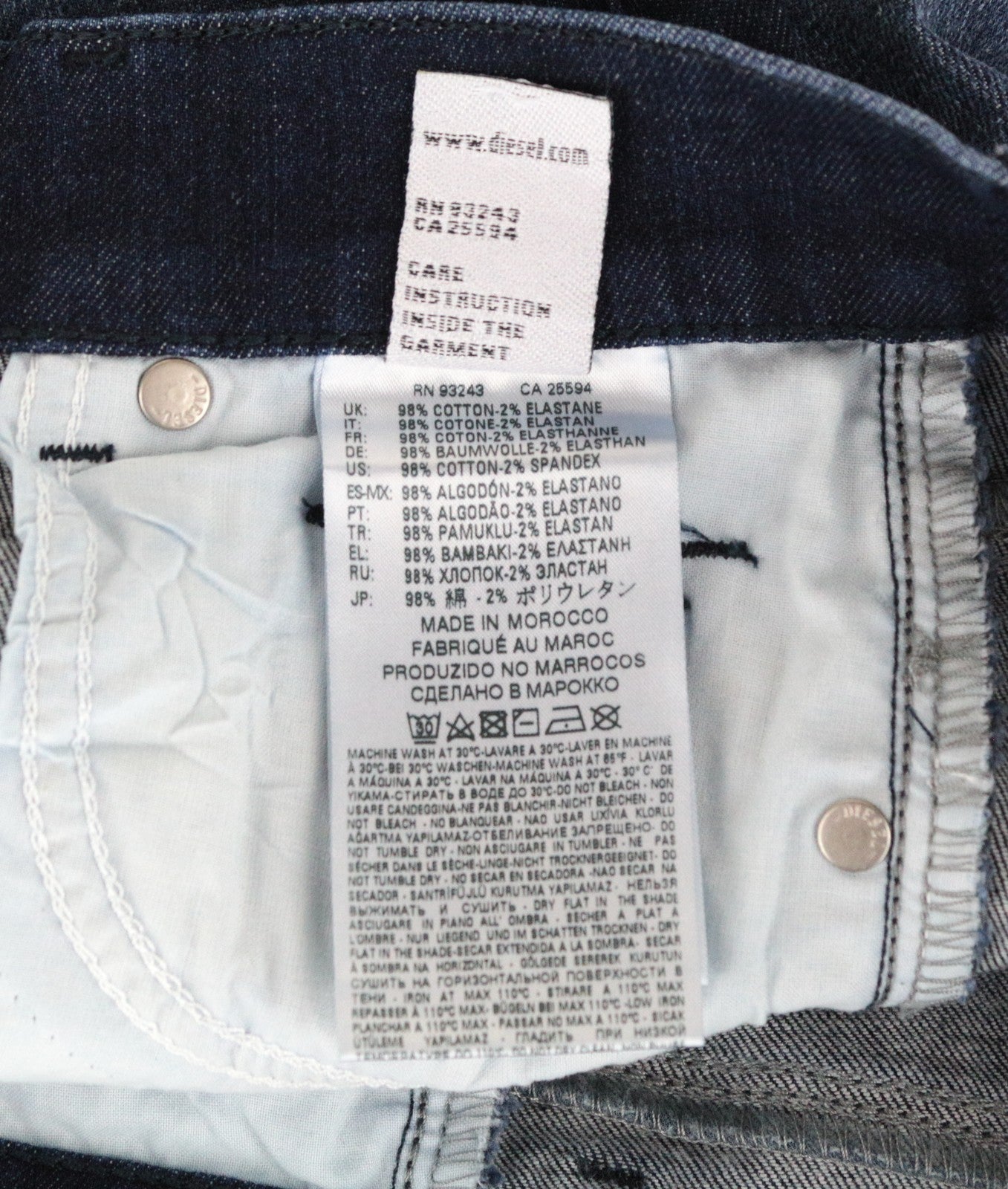 DIESEL Sandy 0685T moteriški džinsai W24/L34 Slim Straight Girls mėlyni, tamprūs medvilniniai džinsai 