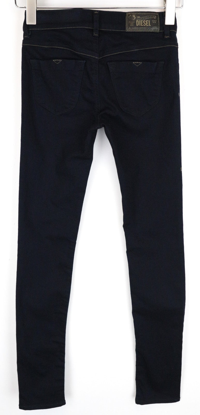 DIESEL Livier 0881B moteriški džinsai W24 Super Slim mergaitėms mėlynai tamsiai mėlyni medvilniniai tamprūs džinsai 