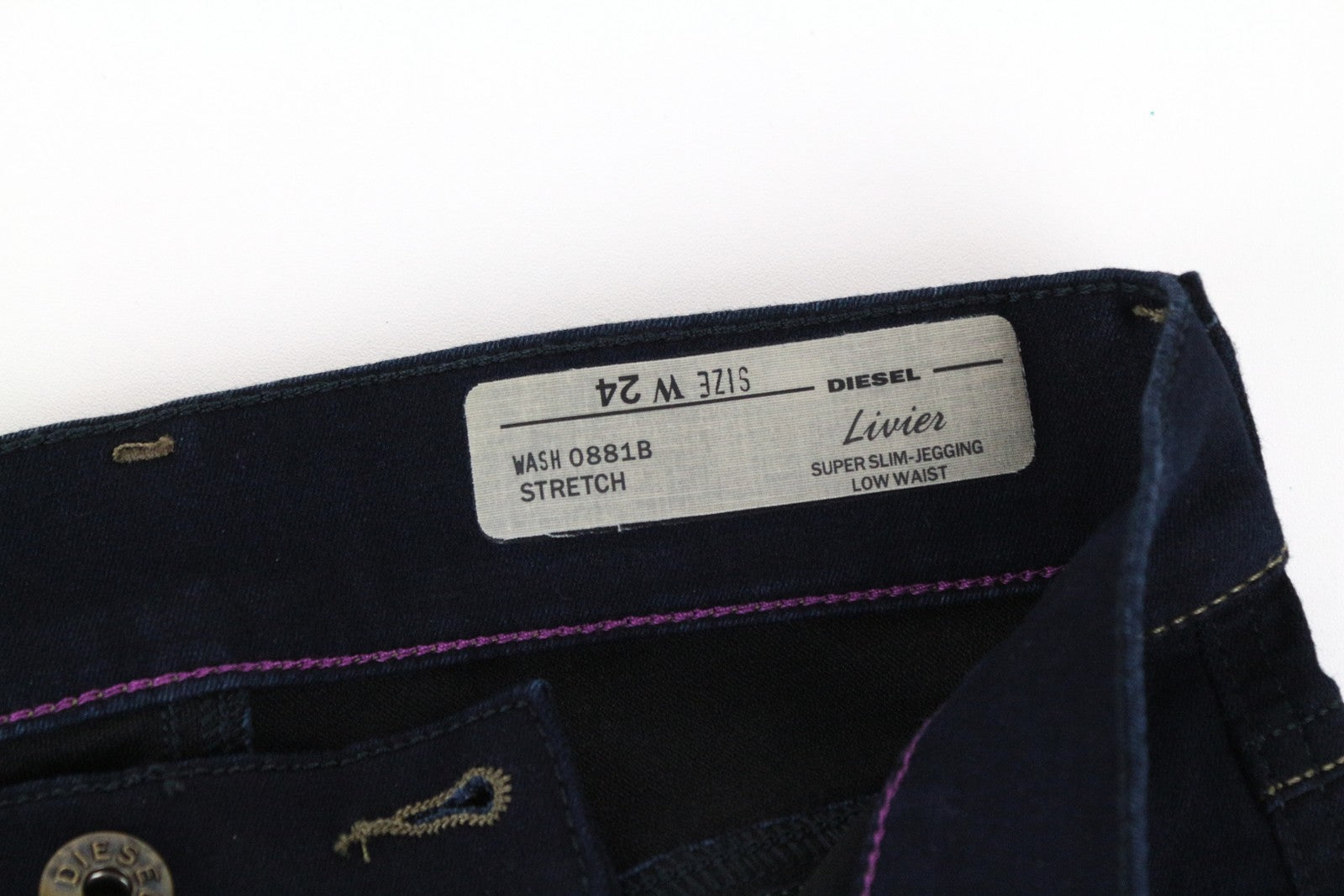 DIESEL Livier 0881B moteriški džinsai W24 Super Slim mergaitėms mėlynai tamsiai mėlyni medvilniniai tamprūs džinsai 