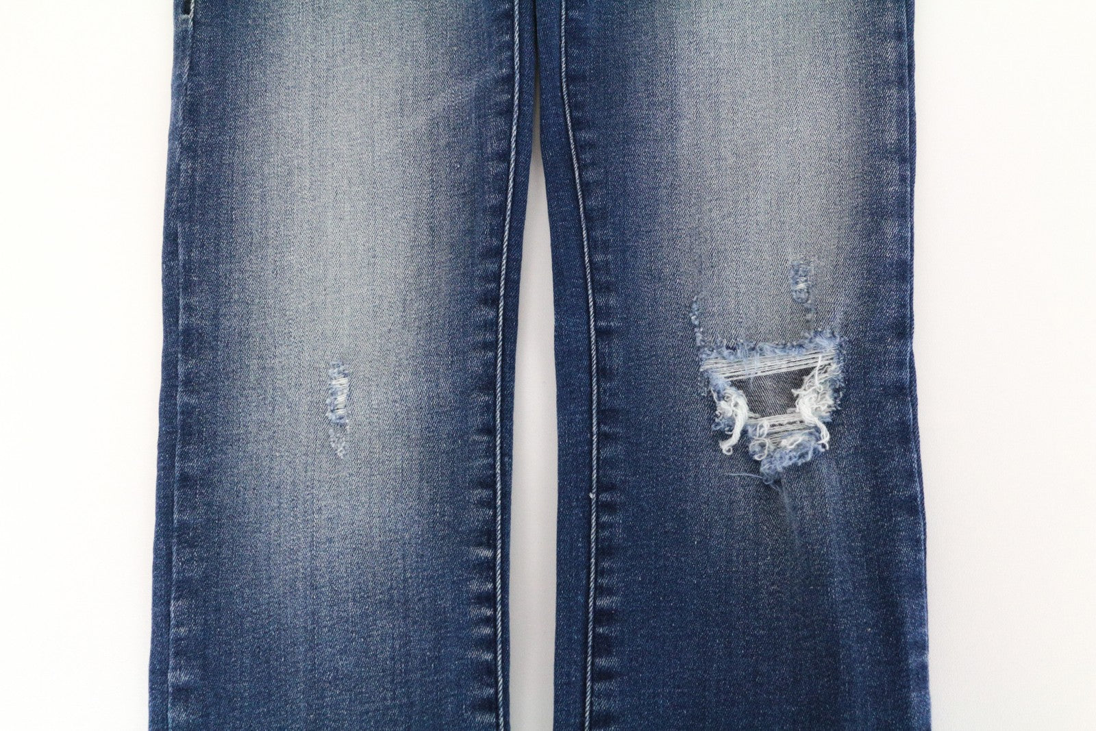 DIESEL Livier 084GJ moteriški džinsai W24 Super Slim mergaitėms, plėšytos medvilnės tamprės, mėlyni 