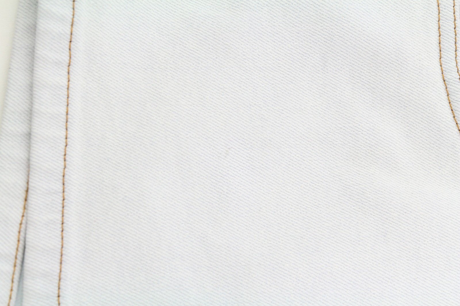 DIESEL De-Lyla 09C06 moteriški šortai W26 šviesiai mėlyni džinsiniai šortai su užtrauktuku ir kišenėmis laisvalaikiui 