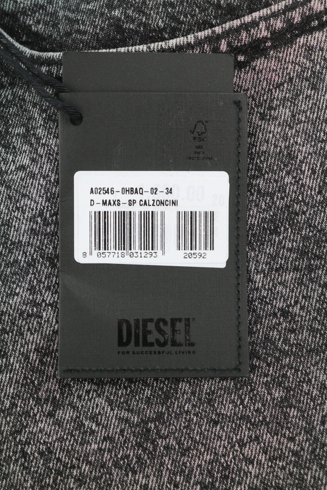 DIESEL D-Maxs-SP 0HBAQ vyriški šortai W34 juodi džinsiniai marmurinio imitacijos šortai, rekomenduojama kaina – 150 € 